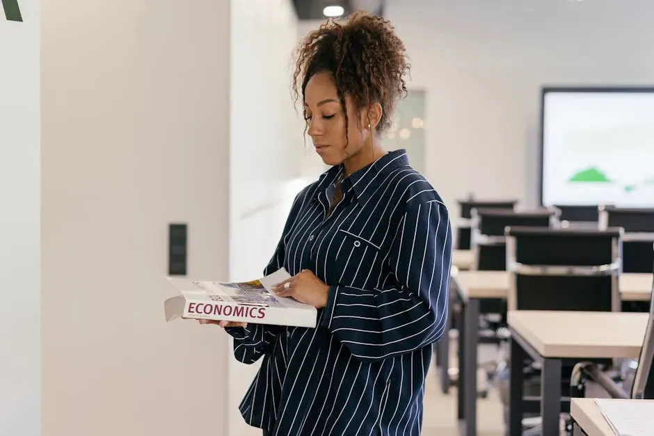 16. Economics (Image Credits: Pexels)