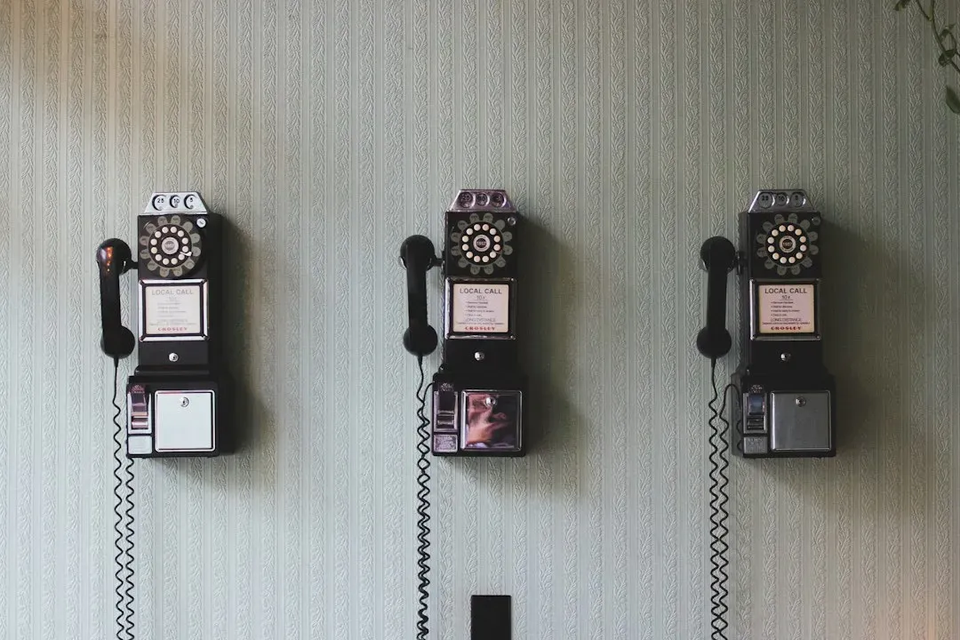 Lobby Pay Phones (Image Credits: Unsplash)