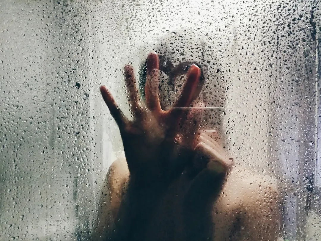 Why Our Brains Are Wired for This Kind of Longing (Image Credits: Unsplash)