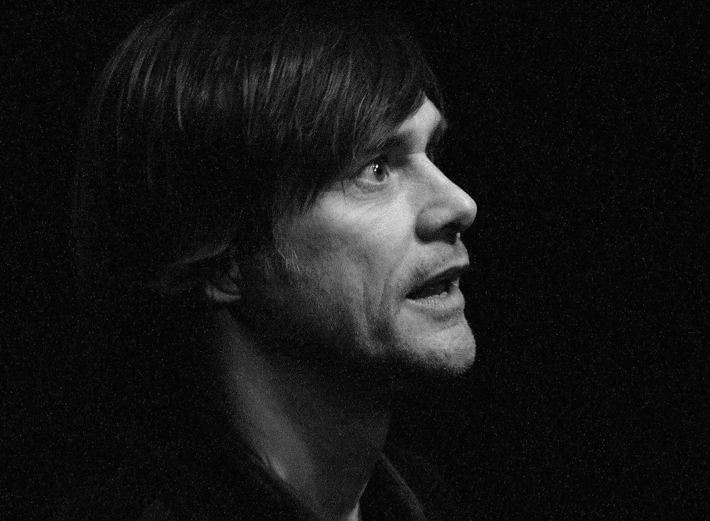 Jim Carrey: From a Factory Floor to a $10 Million Check (Image Credits: Flickr)