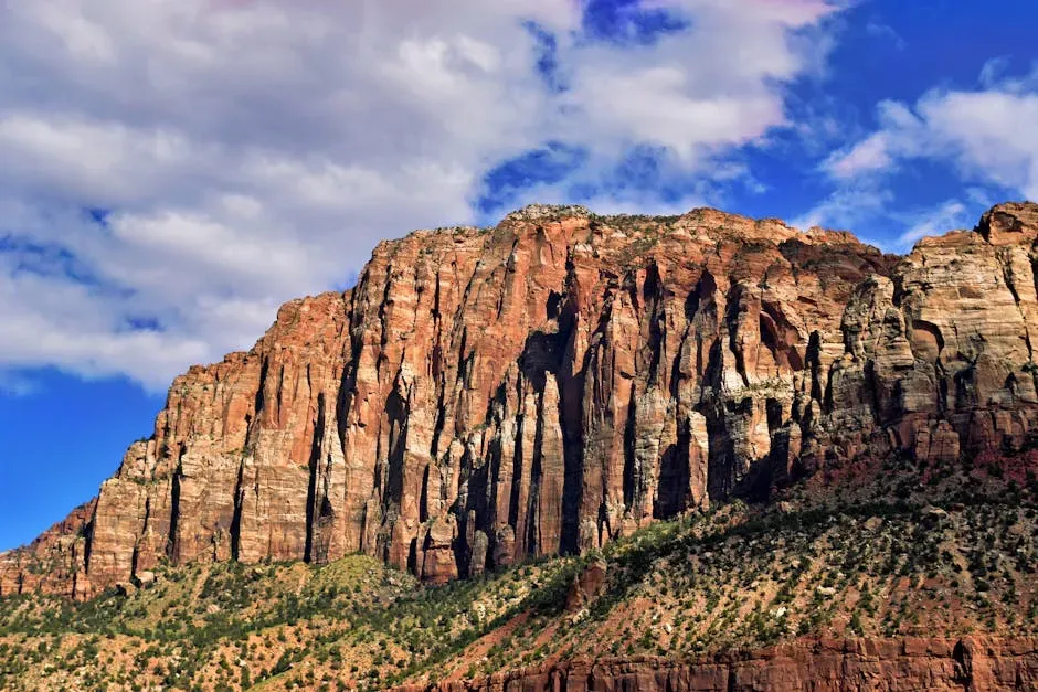 Pine Creek Canyon: The Desert Oasis Most People Drive Right Past (Image Credits: Pexels)