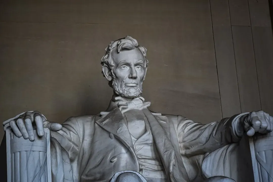 Abraham Lincoln's Letter to Karl Marx: A President More Complex Than His Monument (Image Credits: Unsplash)