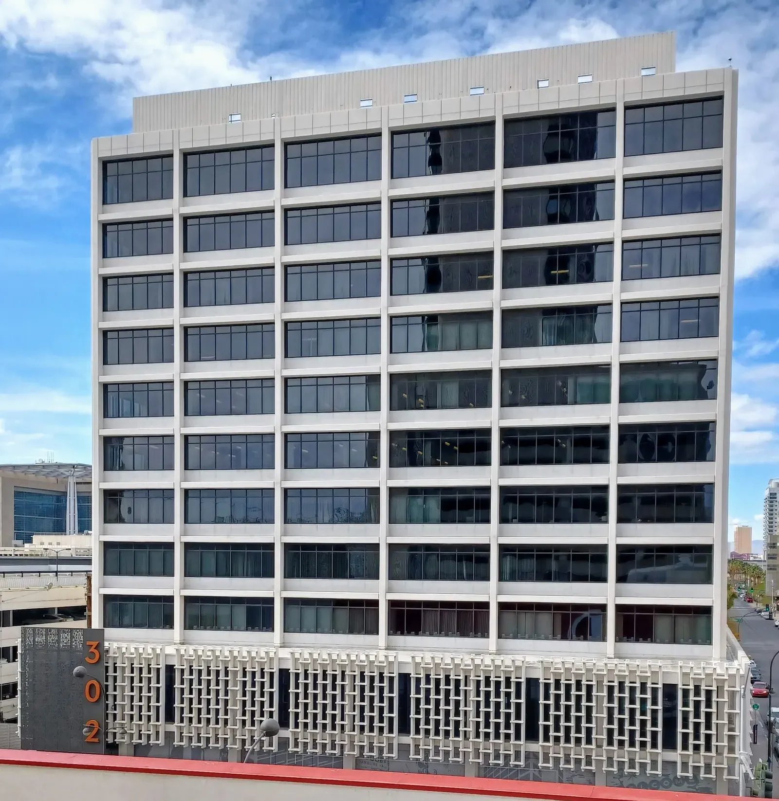 Caesars Entertainment: Locals Get Free Parking Sunday Through Thursday (Image Credits: Wikimedia)