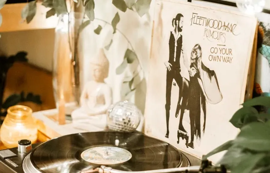 Fleetwood Mac: blues purists who became pop royalty (Image Credits: Pexels)