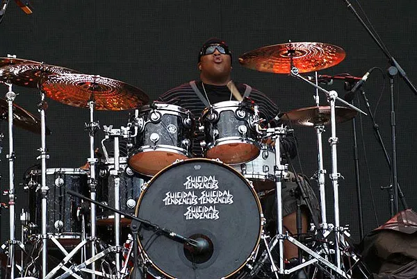 Ashley's Roachclip by The Soul Searchers – The Go-Go Classic That Went Global (Image Credits: Flickr)