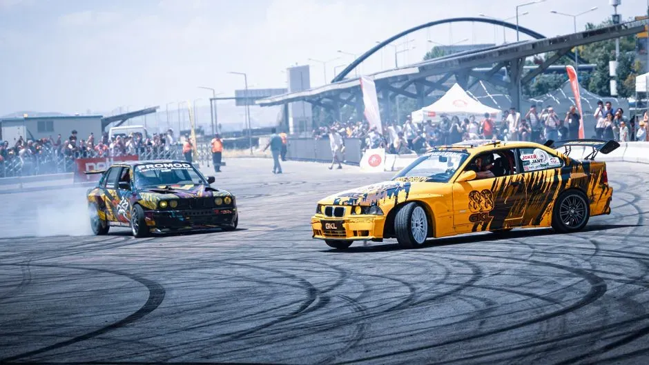 Casting Drivers and Rehearsing (Image Credits: Pexels)
