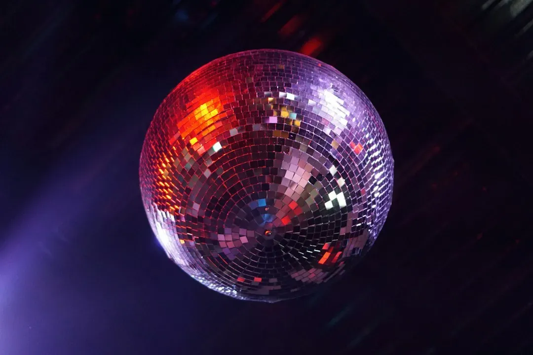 The 1970s: Blockbuster Themes and Disco Fever (Image Credits: Unsplash)