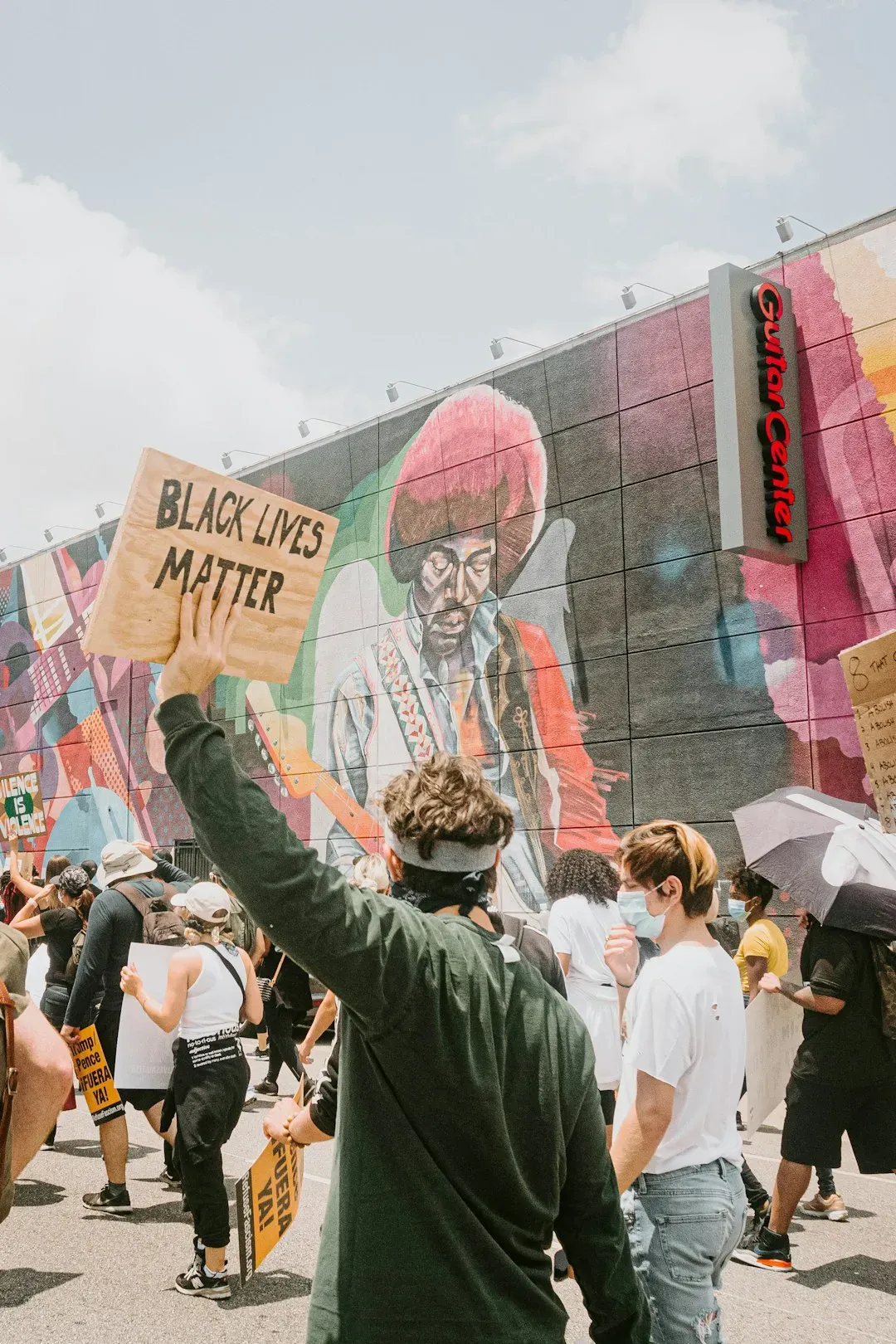 "Purple Haze" – Jimi Hendrix (1967) (Image Credits: Unsplash)