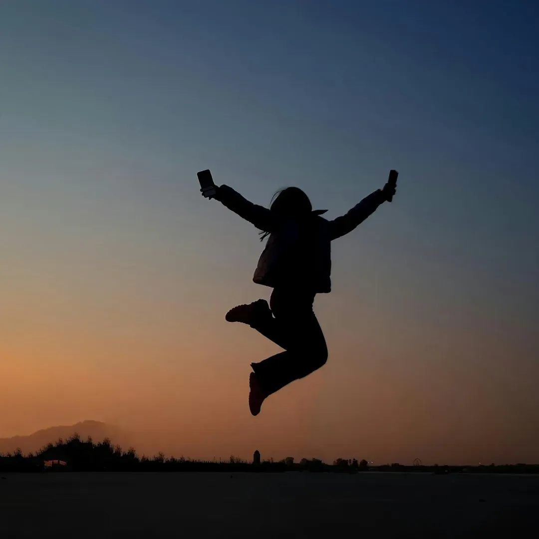 3. Scorpions – "Wind of Change" (1990) (Image Credits: Unsplash)