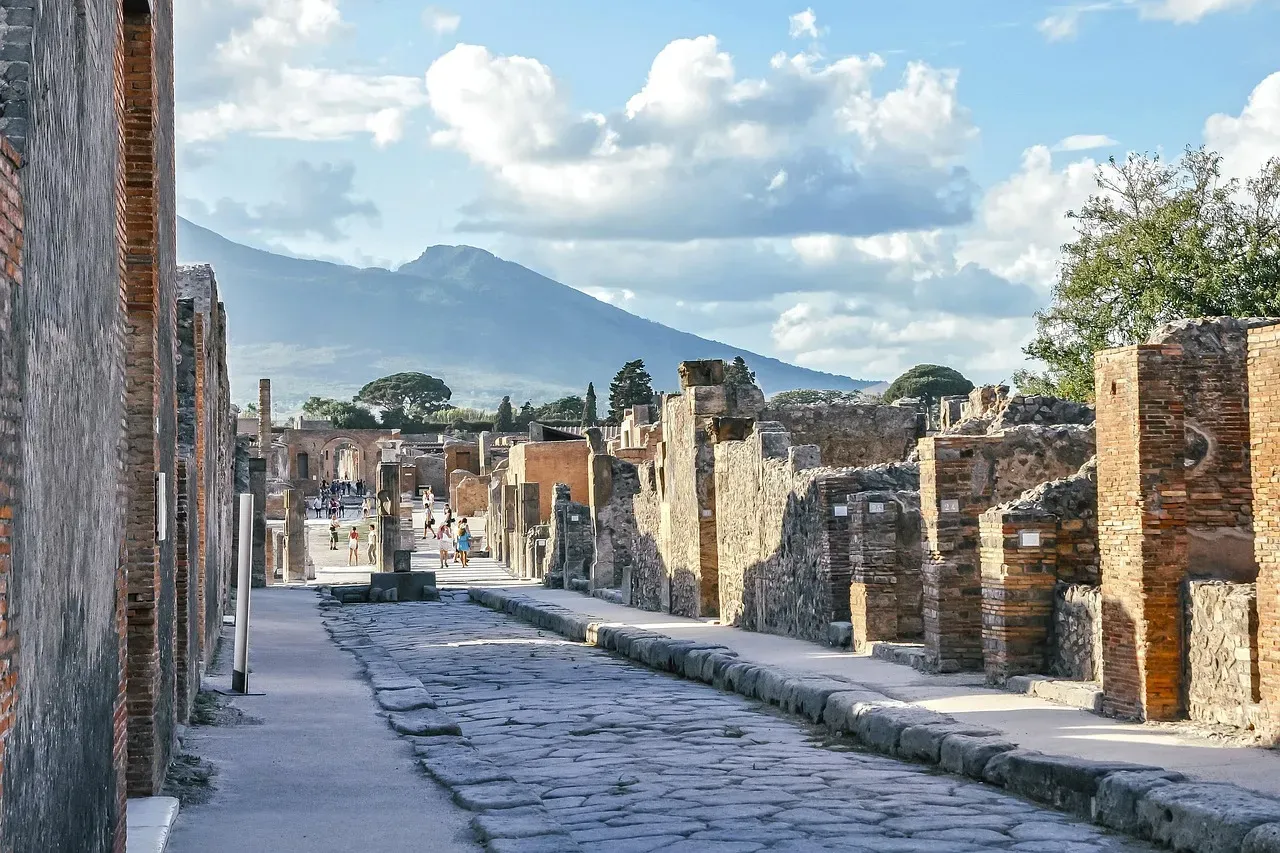 Pompeii: A City Frozen in Time (Image Credits: Pixabay)