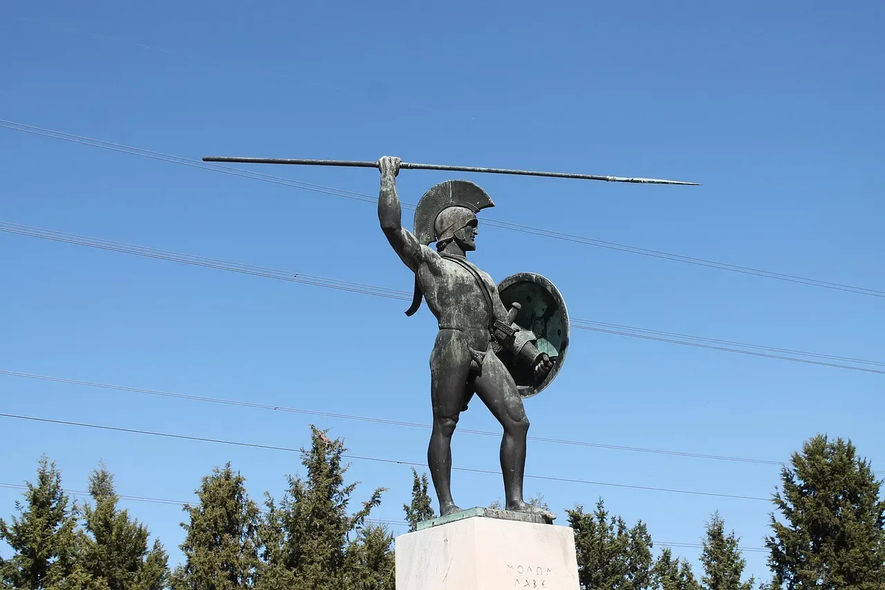 Ephialtes and King Leonidas: The Nightmare of Thermopylae (Image Credits: Pixabay)