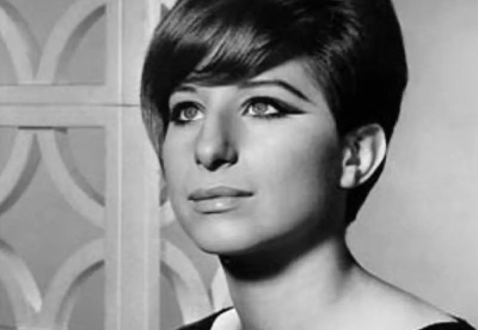 6. Barbra Streisand (Image Credits: Wikimedia)