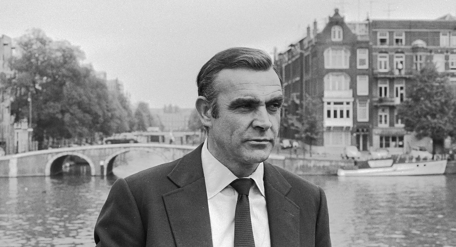Sean Connery and Gandalf (Image Credits: Wikimedia)