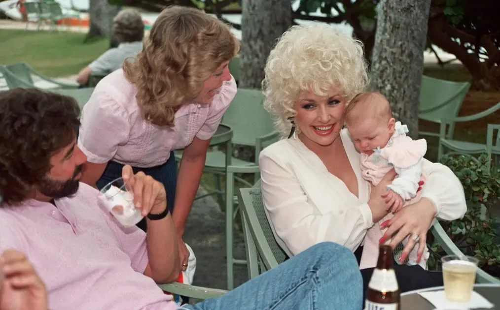 Dolly Parton: No Biological Children, Immeasurable Reach (Image Credits: Flickr)