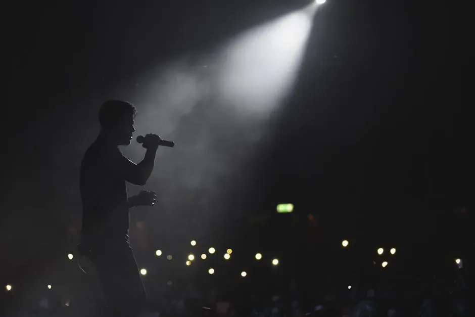 12. George Michael – "Faith" (1987) (Image Credits: Pexels)