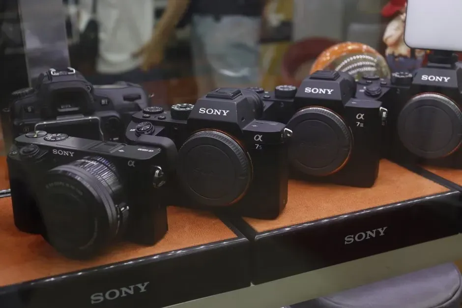 1. They Shoot on Lean, Modern Camera Packages (Image Credits: Pexels)