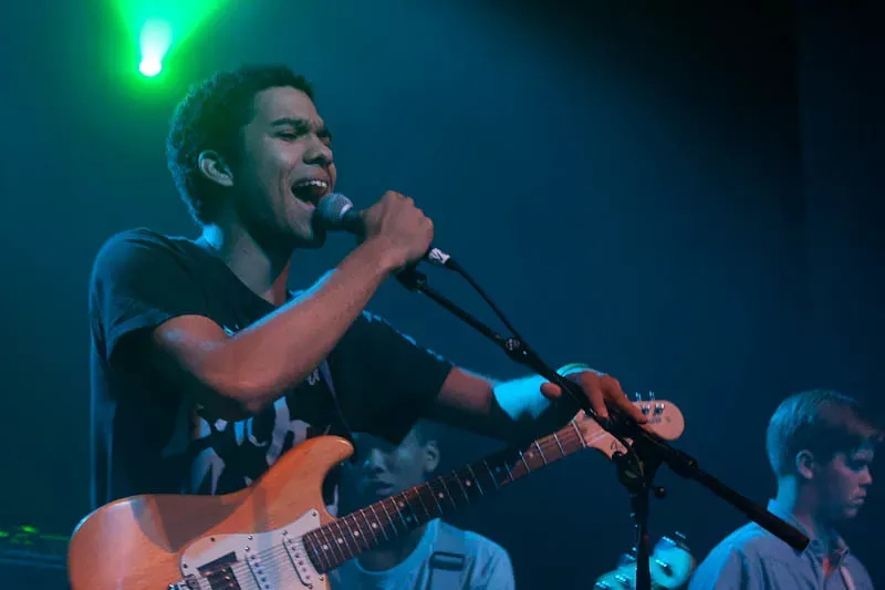 #8 - Nostalgia-Driven Music Has Become a Commercial Force in 2025 (thorgilsv, Flickr, CC BY-SA 2.0)