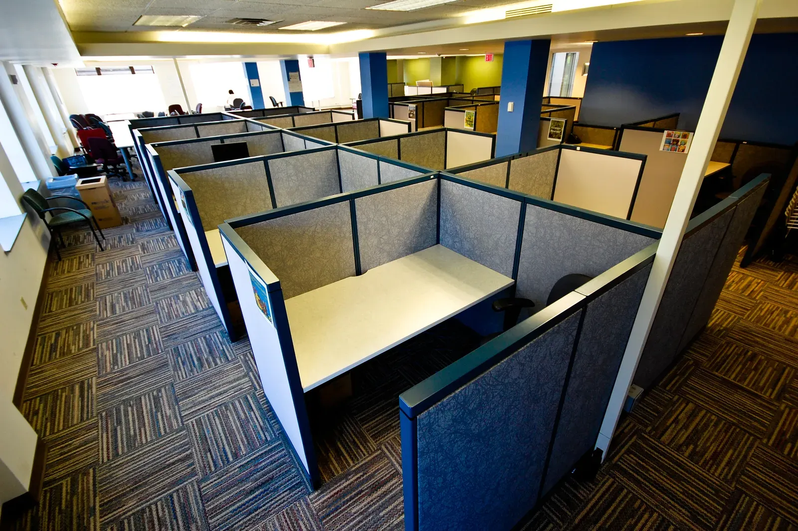 Office Space (1999) (CubeSpace, CC BY-SA 2.0)