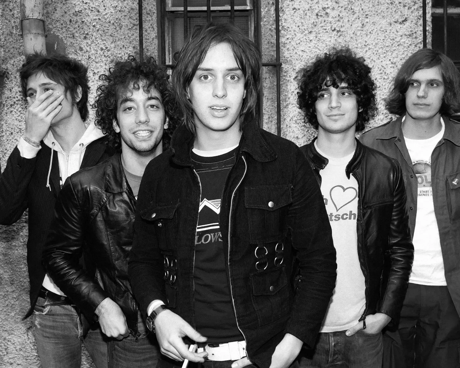 The Strokes: Is This It Revives Rock (Image Credits: Wikimedia)
