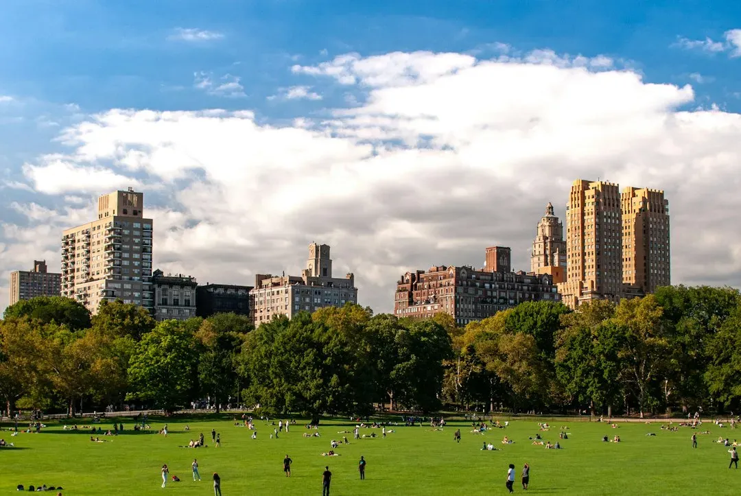 10. Central Park, New York City – Countless Films Including When Harry Met Sally (Image Credits: Unsplash)