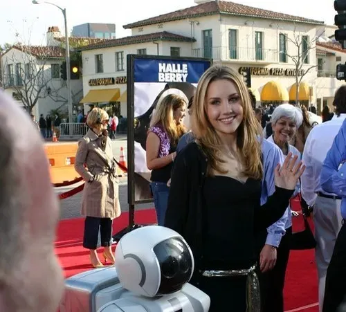2. Amanda Bynes (Image Credits: Flickr)