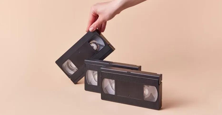 2. Take On Me – a-ha (1984/1985) (Image Credits: Pexels)