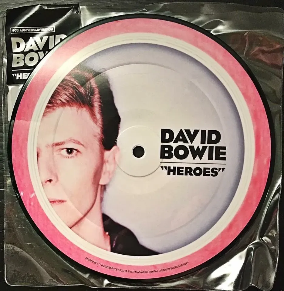 4. "Heroes" – David Bowie (1977) (Ronald Douglas Frazier, Flickr, CC BY 2.0)