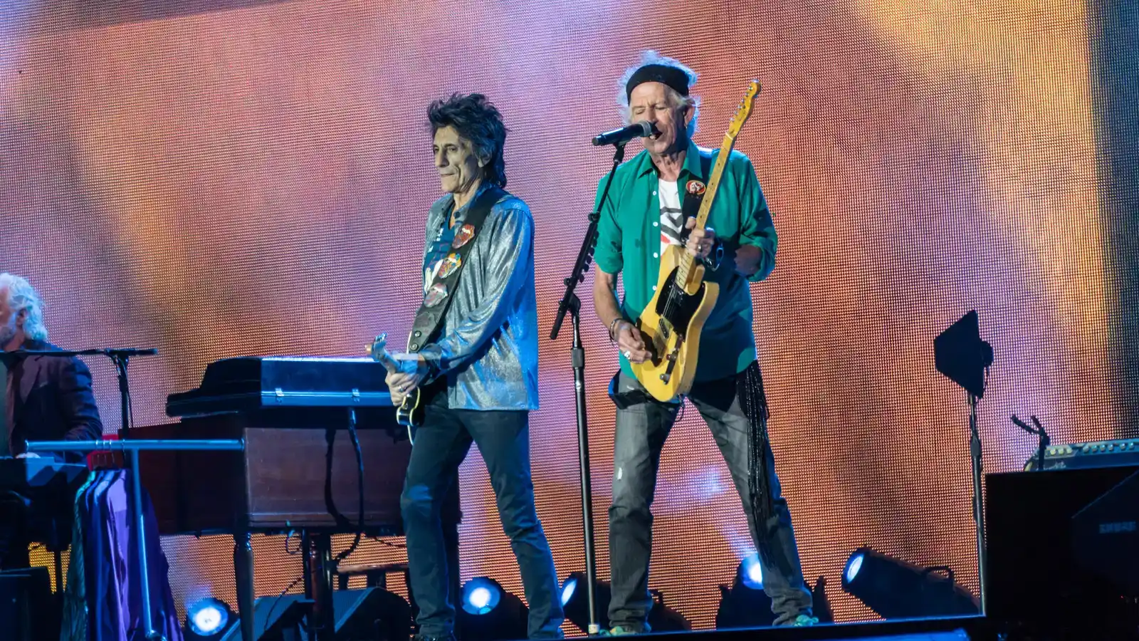 "(I Can't Get No) Satisfaction" - The Rolling Stones (1965) (StonesLondon220518-56, CC BY 2.0)