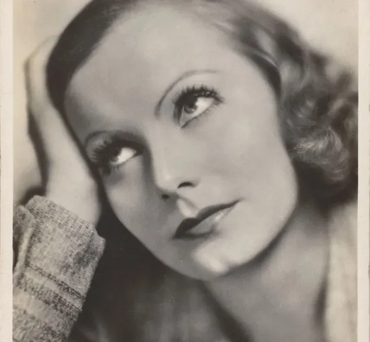 Greta Garbo: The Original Quiet Exit That Started It All (Image Credits: Rawpixel)