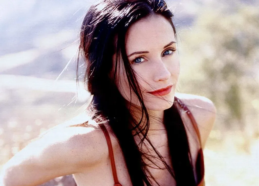 Courteney Cox: The Scream Queen and Serial Entrepreneur (Image Credits: Flickr)