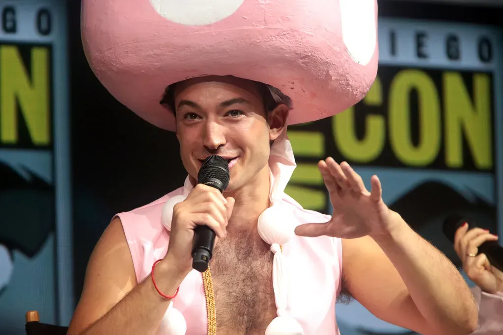 Ezra Miller: Hollywood's Most Complicated Case (Gage Skidmore, Flickr, CC BY-SA 2.0)