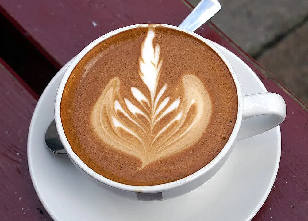 Sambalatte - Latte Art as Personal Expression (Image Credits: Wikimedia)