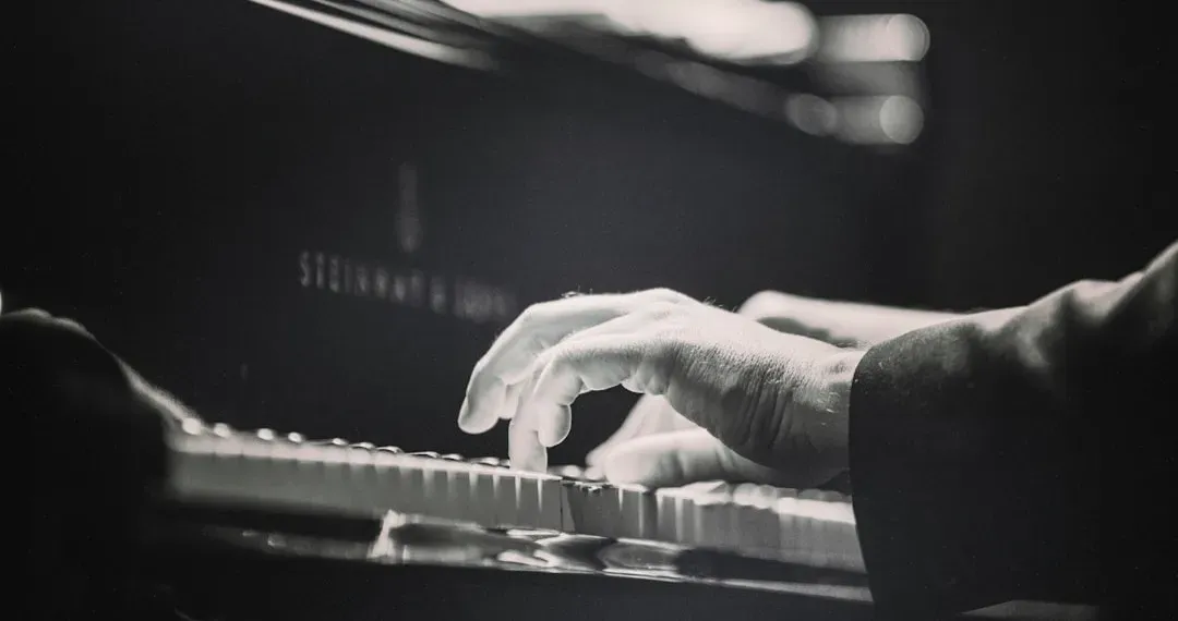 9. Player Piano by Kurt Vonnegut (Image Credits: Unsplash)