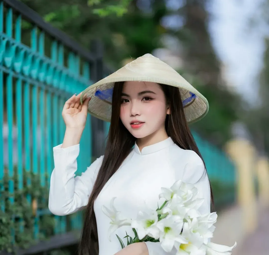 The Women by Kristin Hannah: Vietnam Through a Female Lens (Image Credits: Unsplash)