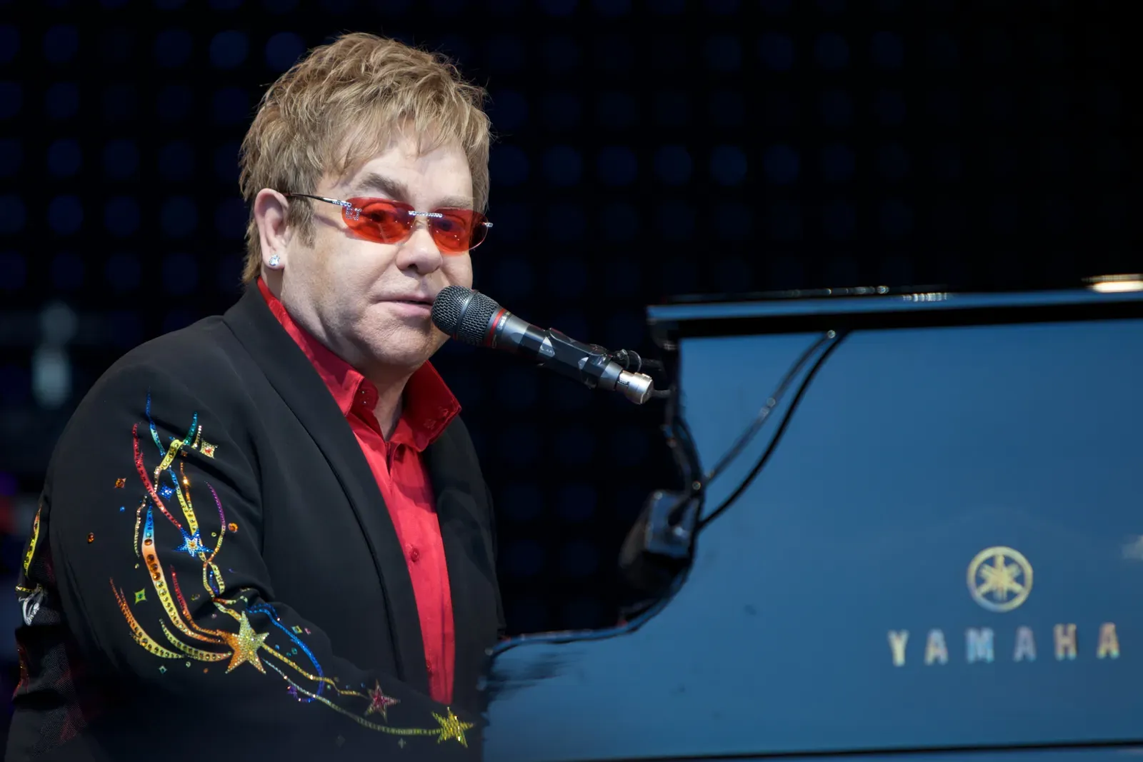 Elton John and Eminem (originally posted to Flickr as Elton John in Norway, CC BY-SA 2.0)