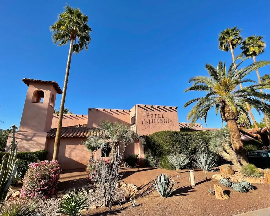4. "Hotel California" by Eagles - Not Exactly the California Dream (Image Credits: Unsplash)