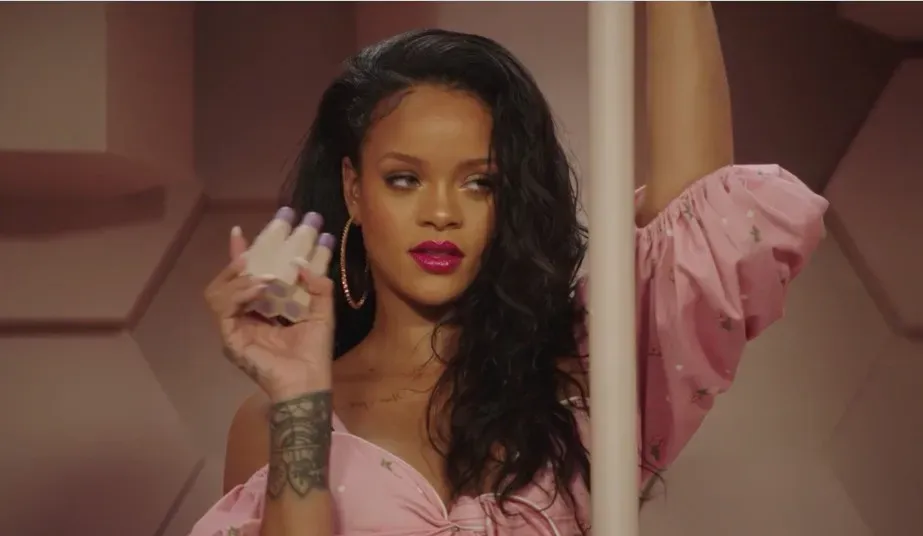"Diamonds" by Rihanna - Written by Sia (Image Credits: Wikimedia)