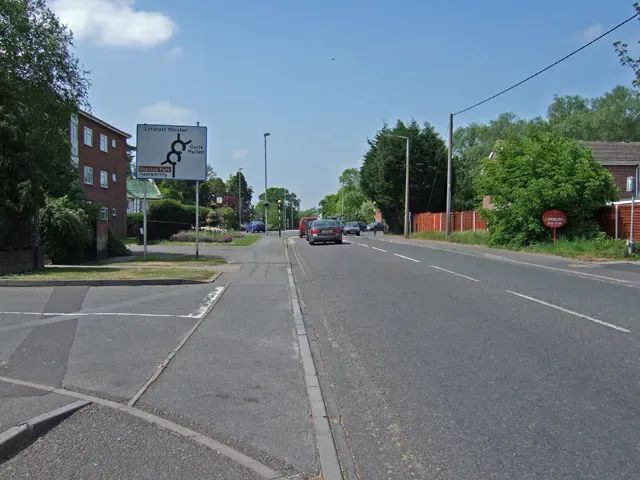 4. Work Zones Mean Double the Pain (Image Credits: Wikimedia)