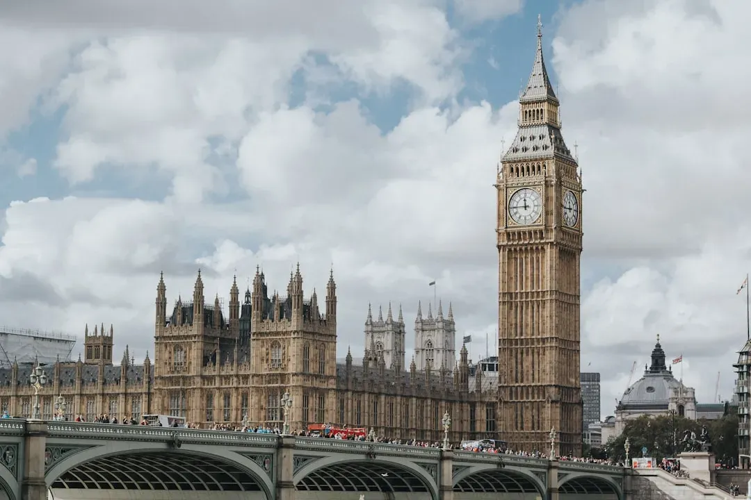 6. Big Ben, London: Cracked Bells, Scandals, and a Clock Tower in Peril (Image Credits: Unsplash)