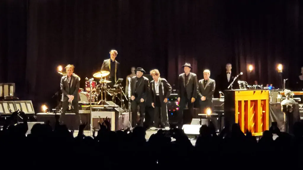 6. Bob Dylan Goes Electric at Newport (1965) (Image Credits: Flickr)