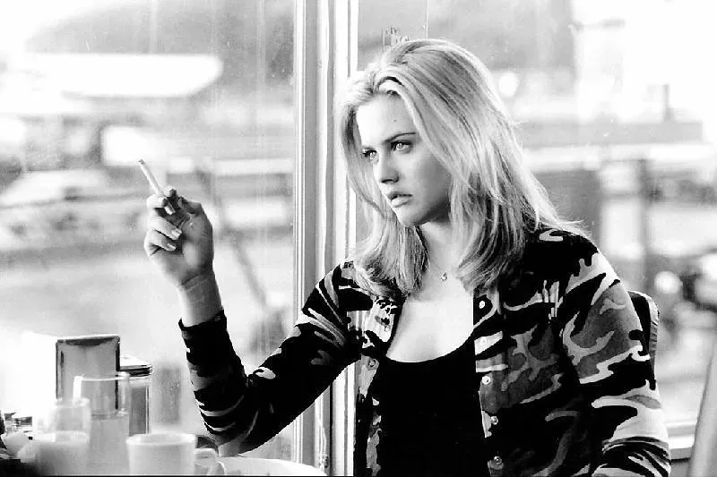 4. Clueless (1995): Beverly Hills Wisdom That Never Aged (Image Credits: Flickr)