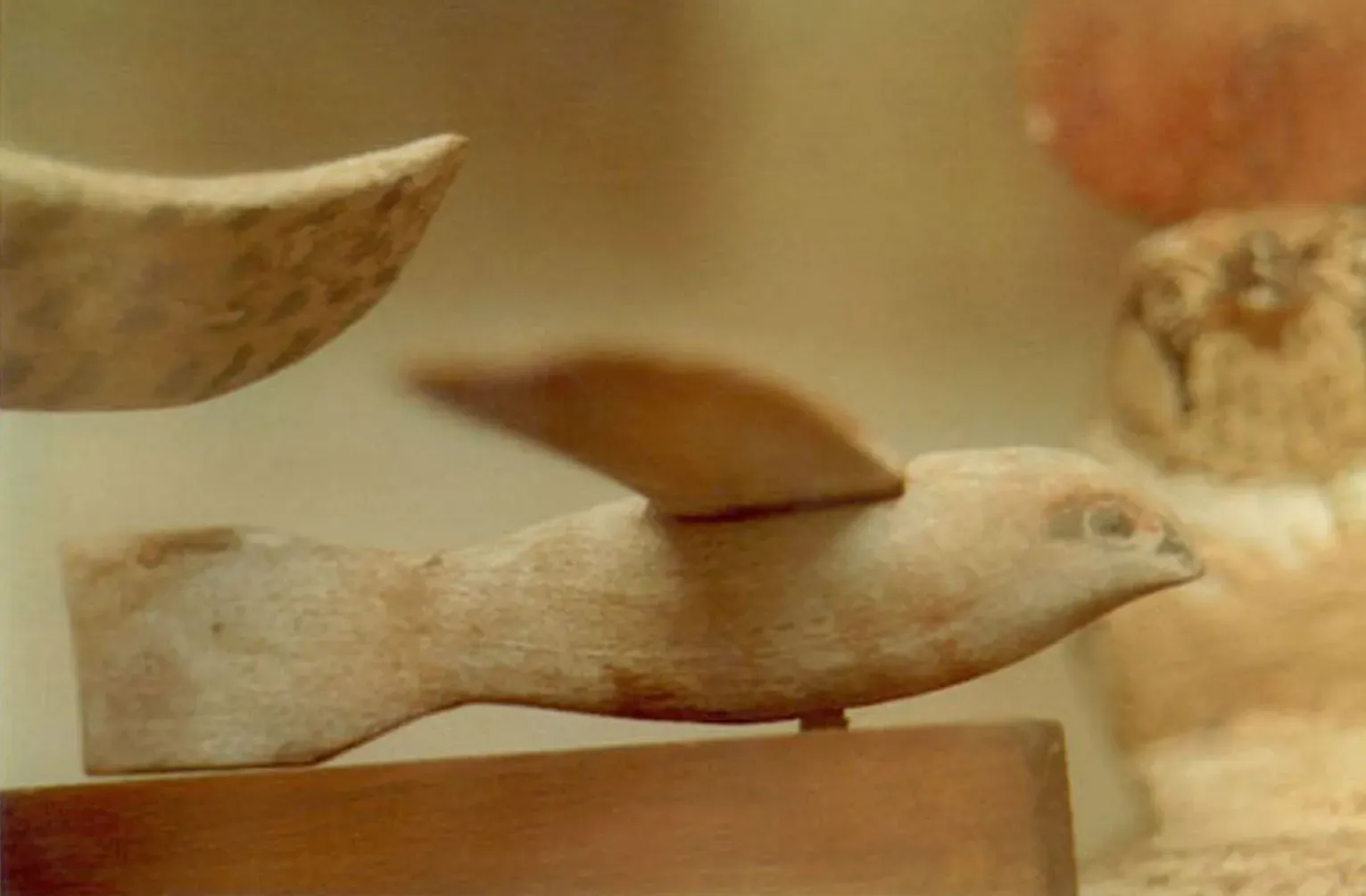 The Saqqara Bird (Image Credits: Wikimedia)
