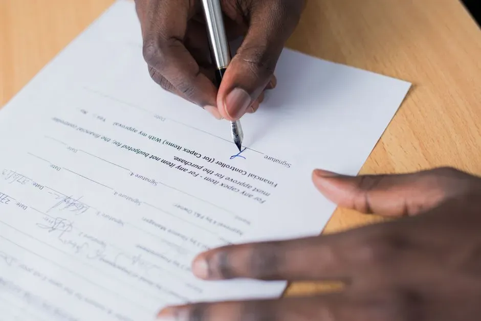 Open-Ended Option Periods: A Deal That Never Seems to End (Image Credits: Pexels)