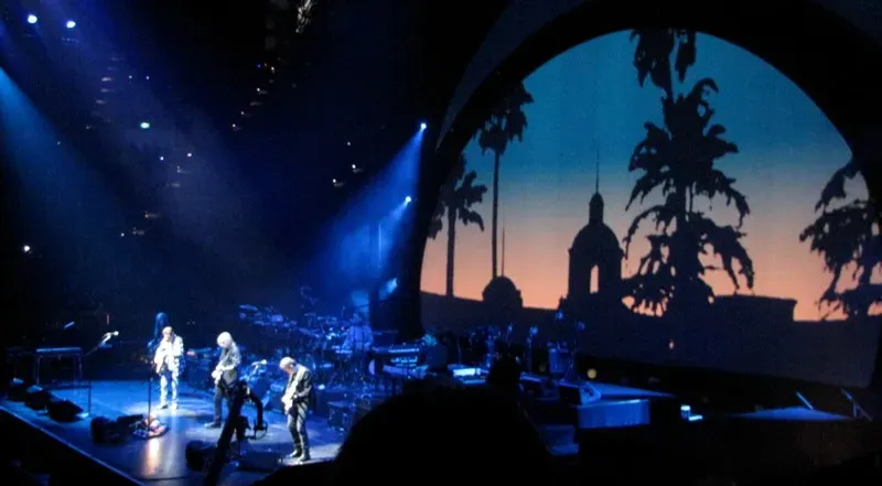 6. Eagles, Hotel California (1976) (Image Credits: Wikimedia)