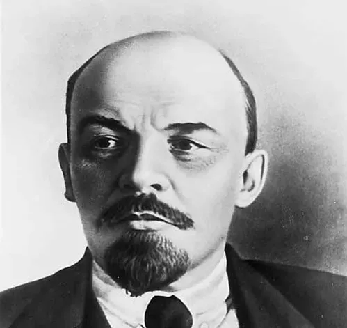 6. The Assassination Attempt on Lenin: A Near-Miss That Would Have Rewritten the Soviet Union (Image Credits: Flickr)
