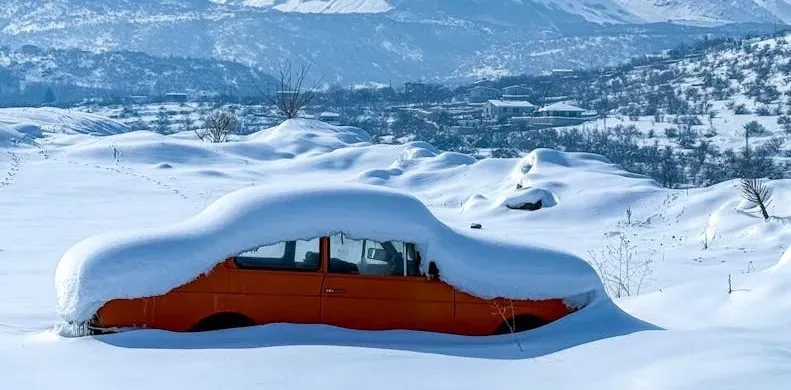 A Whole Car Buried Underground in Tulsa (Image Credits: Pexels)