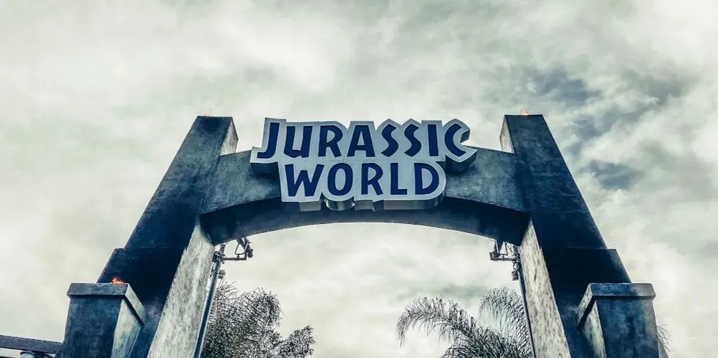 Jurassic World (2015): the reboot that actually worked (Image Credits: Unsplash)