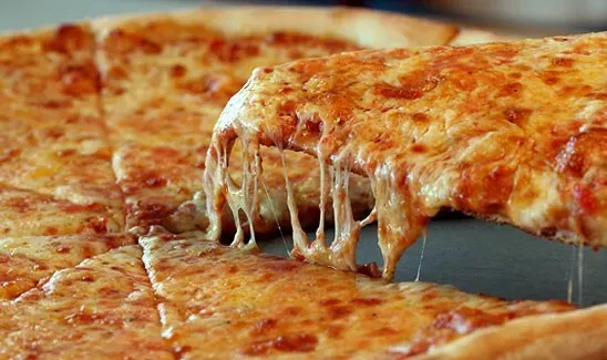 9. Home Alone's cheese pizza (Image Credits: Wikimedia)