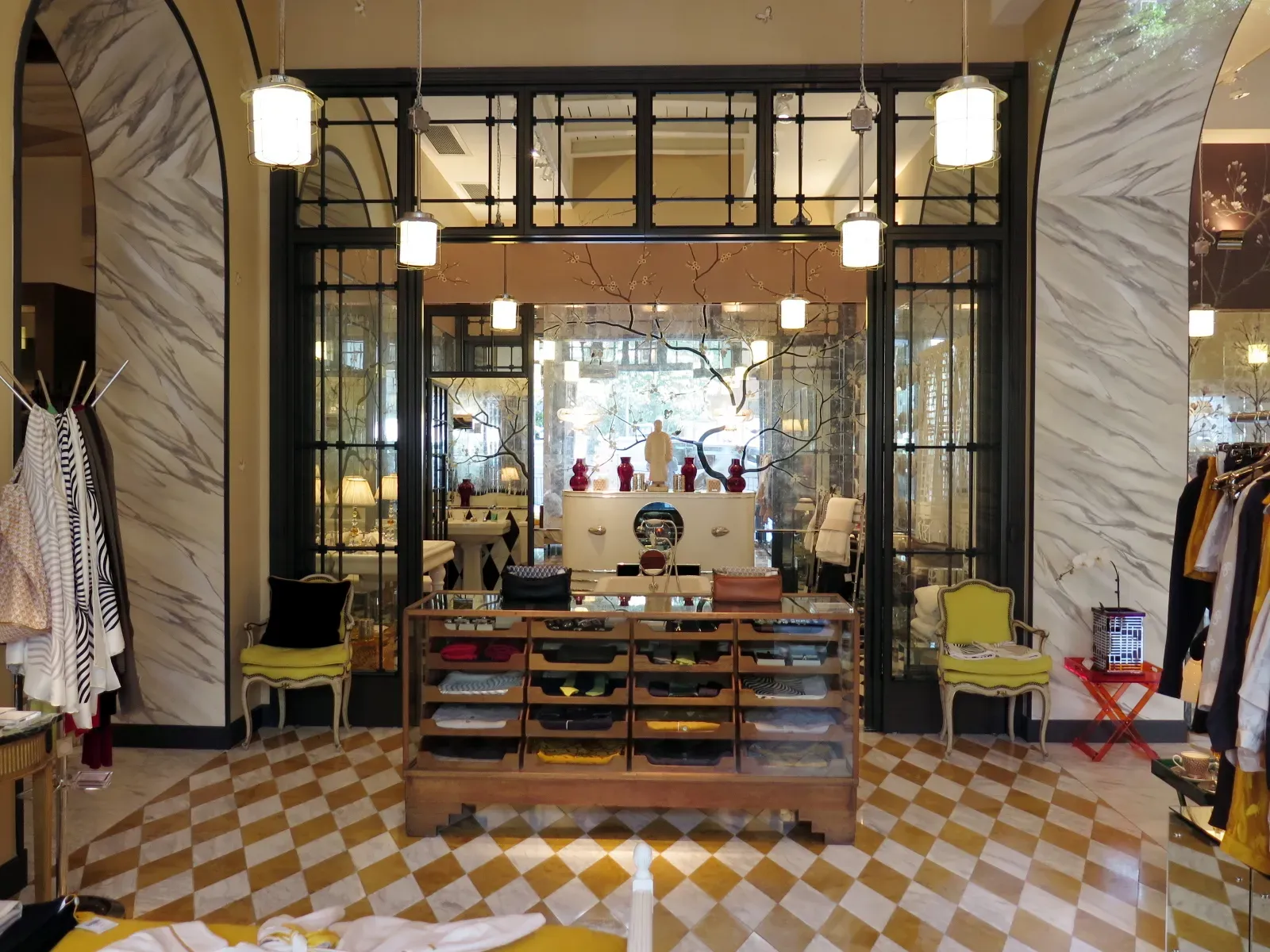 The Physical Space Itself Is the Attraction (Image Credits: Wikimedia)