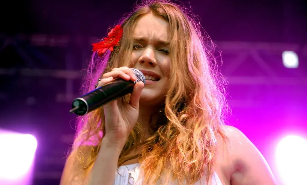 Joss Stone: the teenage soul voice who chose quiet over fame (Image Credits: Flickr)